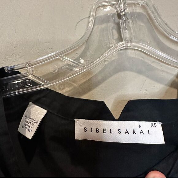 Sibel Saral | XS Black mid length asymmetrical sleeve ruffle detail - Picture 5 of 8